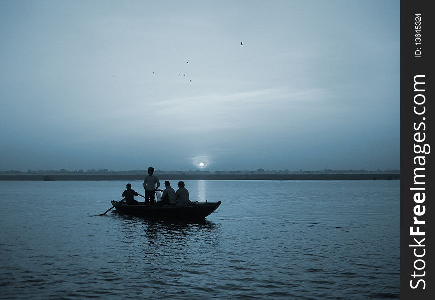 Rowing boat on River Ganges