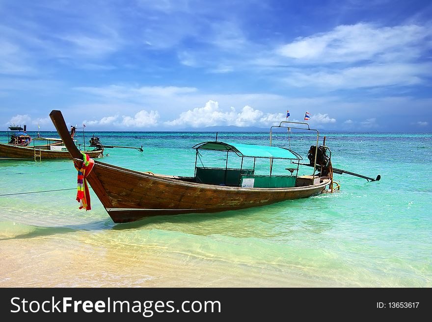 Boats at ocean.