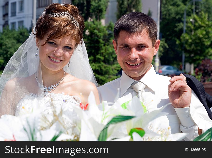 Bride and groom couple outdoor