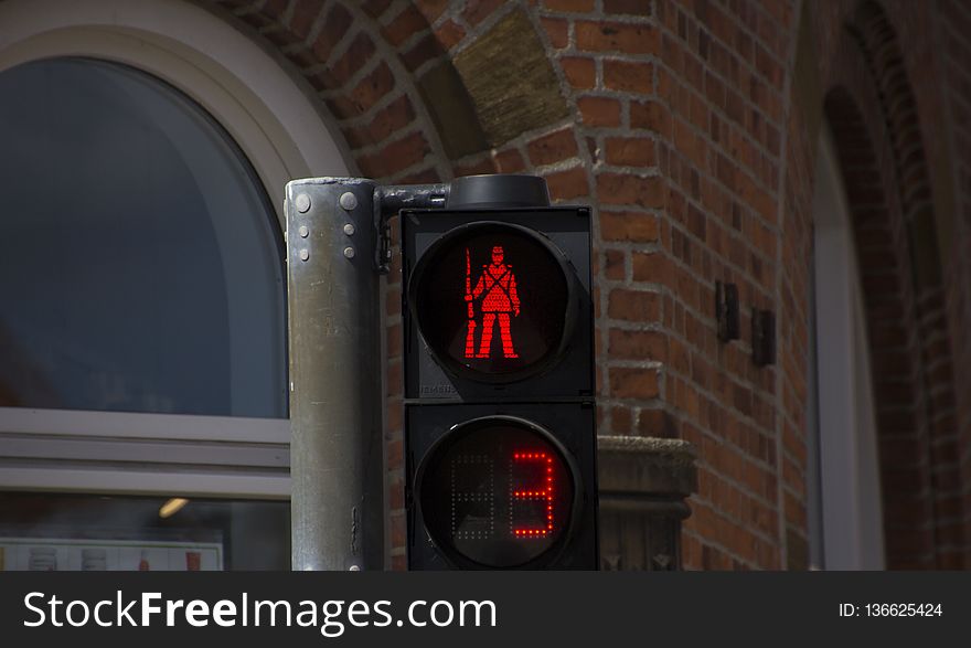 Traffic Light, Signaling Device, Light Fixture, Lighting