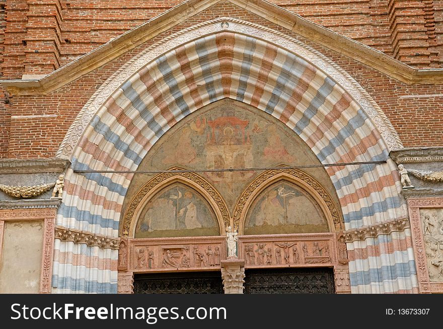 The great church 
of basillica of sant anastasia in 
the city of verona in italy. The great church 
of basillica of sant anastasia in 
the city of verona in italy
