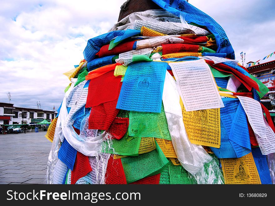 There were many Prayer Flags on the square of Jokhang Temple, which is the most sacred place in Tibet.