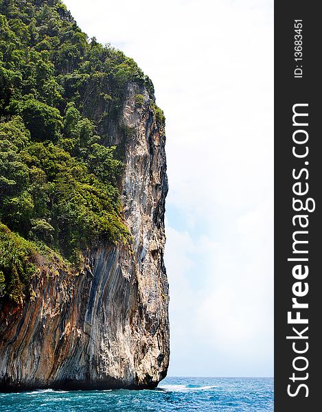 Ocean and Rocks view in PhiPhi Island