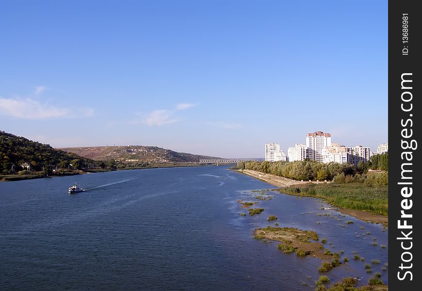 Rybnitsa city in Dnestr Moldavian republic on left