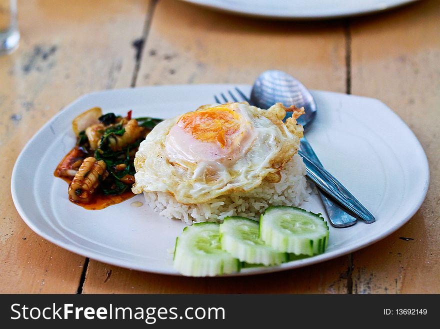 Basil fried rice with Fried egg