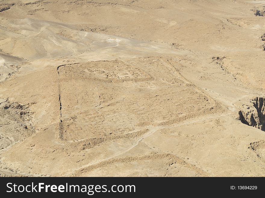 Masada, Roman encampment