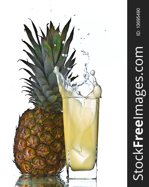 Pineapple juice splash