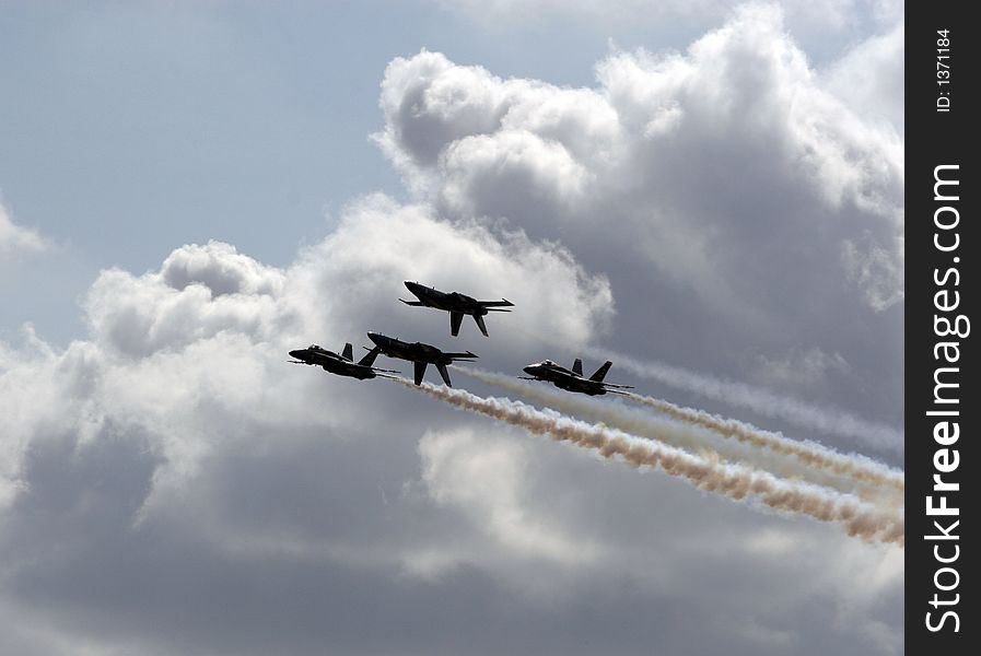 US Navy S Blue Angels