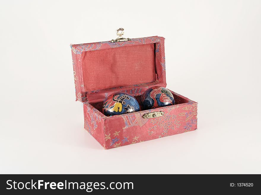 Baoding Balls in a Box