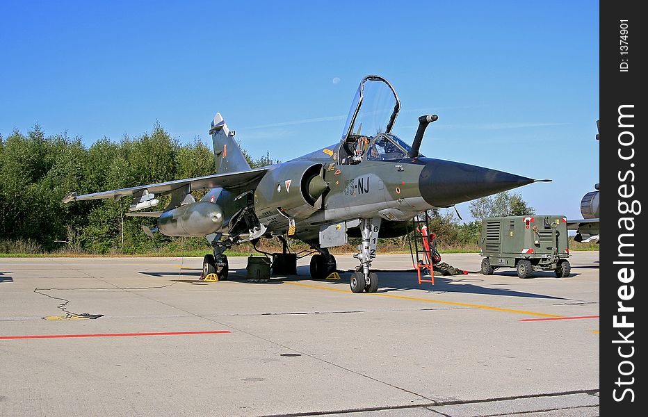 Franch Mirage F-1CR from Colmar Meyenheim (France). Waiting for mission in TLP (Tactical Leadership programme) course 5 September 2006 at Florennes AFB Belgium. Franch Mirage F-1CR from Colmar Meyenheim (France). Waiting for mission in TLP (Tactical Leadership programme) course 5 September 2006 at Florennes AFB Belgium