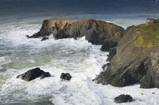 Cliff Along The Beach Royalty Free Stock Images