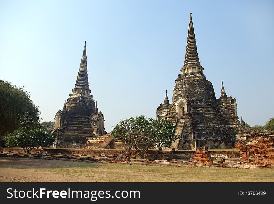 Ancient Buddhist temples in Ayutthaya, former capital of Thailand