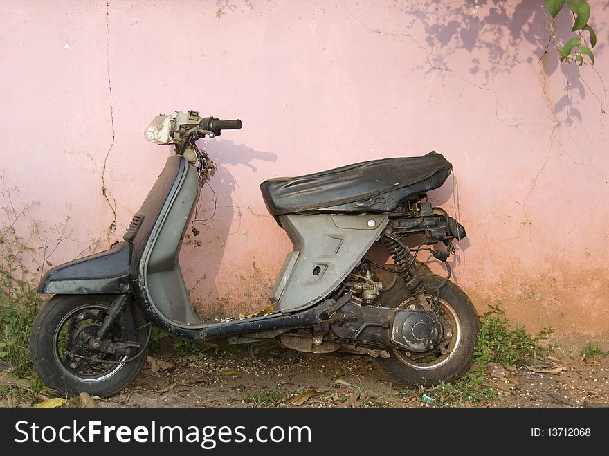 Old Scooter in Panaji, Goa, India.