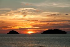Sun Go Down Between Two Islands Royalty Free Stock Photos Sun Go Down Between Two Islands Royalty Free Stock Photos