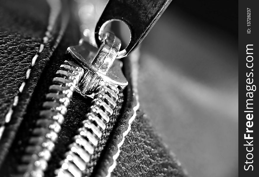 17+ Silver zipper black white Free Stock Photos - StockFreeImages