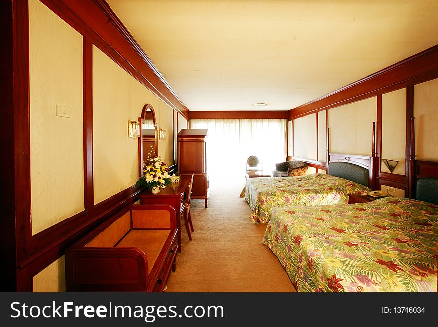 Large twin bed room suit