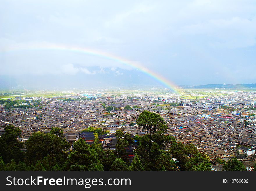 Rainbow over the Lijiang old town