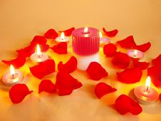 Spa Candles Red Rose Petals Royalty Free Stock Photography