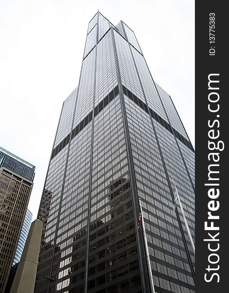 Huge skyscraper in downtown Chicago used for office. Huge skyscraper in downtown Chicago used for office