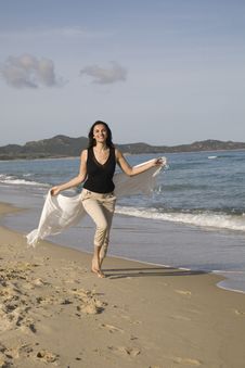 Woman Running On The Beach Royalty Free Stock Images Woman Running On The Beach Royalty Free Stock Images
