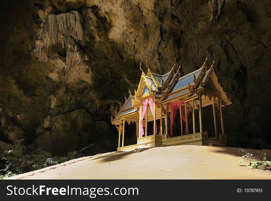 This is the Royal Pavilion in Phraya Nakhon cave, Khao Sam Roi Yod National Park, Prachuap Khiri Khan Province, Thailand. It was built during the period of King Rama 5 of Rattanakosin. This is the Royal Pavilion in Phraya Nakhon cave, Khao Sam Roi Yod National Park, Prachuap Khiri Khan Province, Thailand. It was built during the period of King Rama 5 of Rattanakosin.