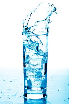 Water Splashing In Glass Isolated Royalty Free Stock Images Water Splashing In Glass Isolated Royalty Free Stock Images