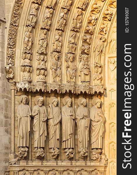 Notre Dame, Paris (France) - Bas reliefs