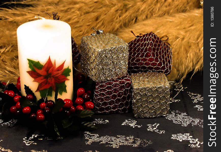 Christmas decoration whit candle and decorated box