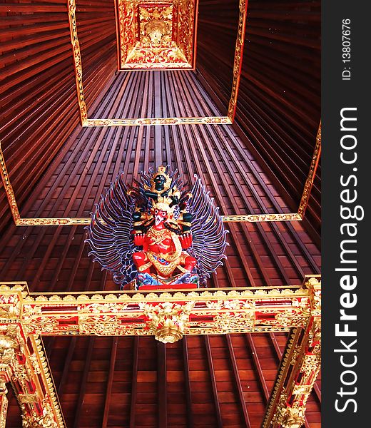 Traditional Balinese ceiling, it is usually not a ceiling but directly to the roof with garuda Vishnu ornament or sculpture relief. Traditional Balinese ceiling, it is usually not a ceiling but directly to the roof with garuda Vishnu ornament or sculpture relief.