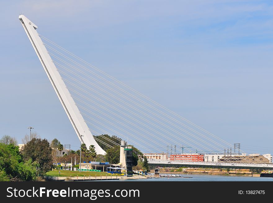 The Alamillo bridge, crossing the Guadalquivir River was constructed from 1989-1992 to provide access to the Expo '92 fair.Sevilla.Andalusia.Spain