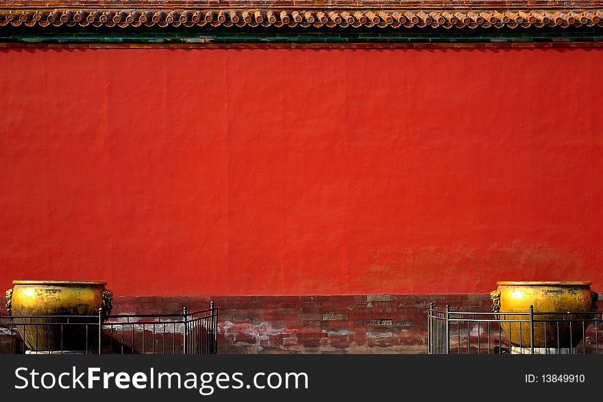 Red Wall Of Forbidden City