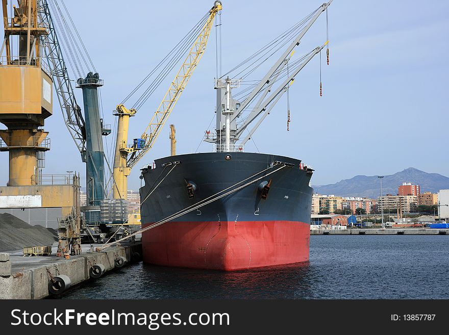 Bullcarrier merchant tied up in Alicante