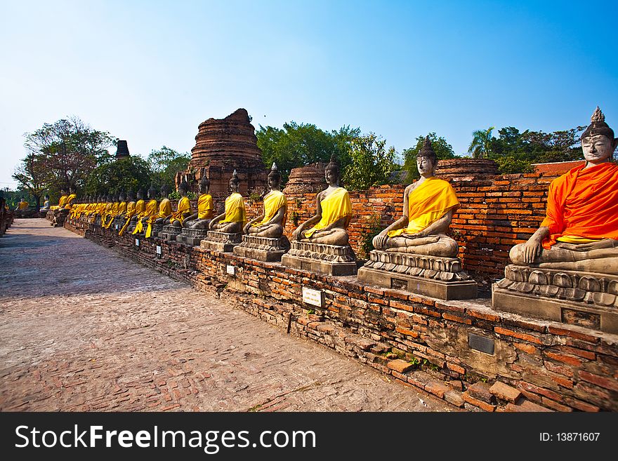 Buddha statues at the temple of Wat Yai Chai Mongk