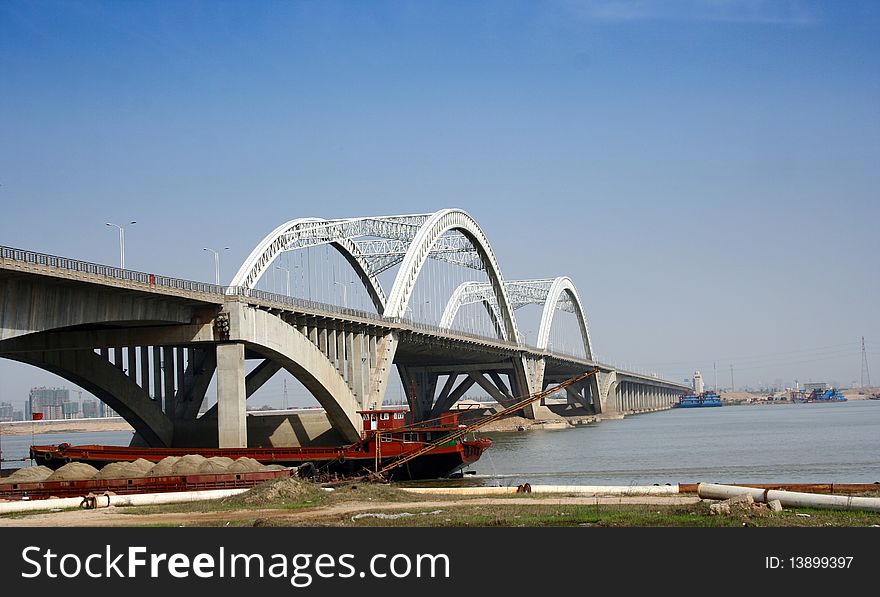 Shengmi Bridge in Nanchang, China, summer shooting