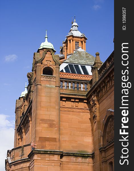 The red sandstone towers of Glasgow Art Galleries