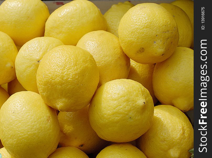 Ripe lemons selling on the market