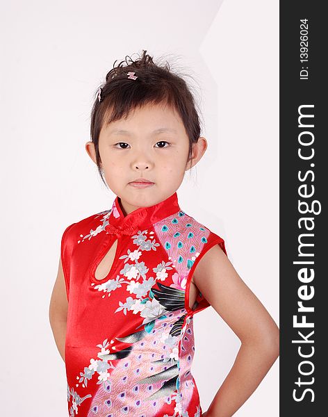 Wearing a cheongsam with Chinese characteristics, children