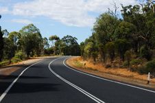 Road Passing Through The Bush Royalty Free Stock Photos Road Passing Through The Bush Royalty Free Stock Photos