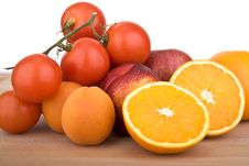 Orange, Tomatoes, Peach And Plums Royalty Free Stock Photos Orange, Tomatoes, Peach And Plums Royalty Free Stock Photos