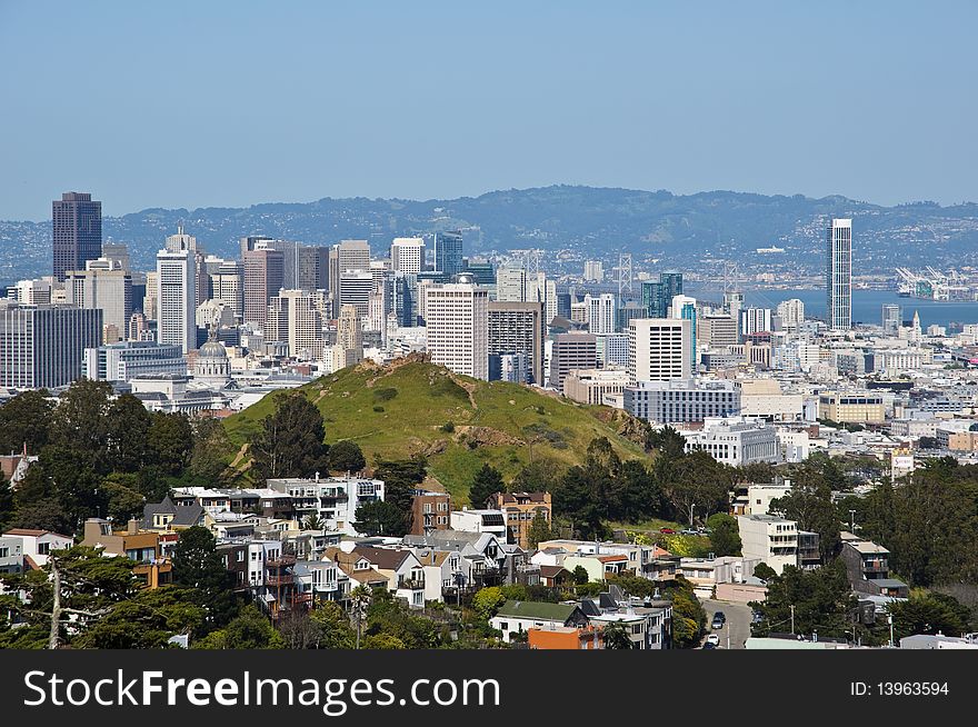 San Francisco cityscape on sunny spring day