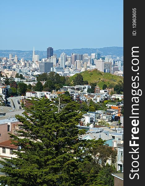 San Francisco cityscape on sunny spring day