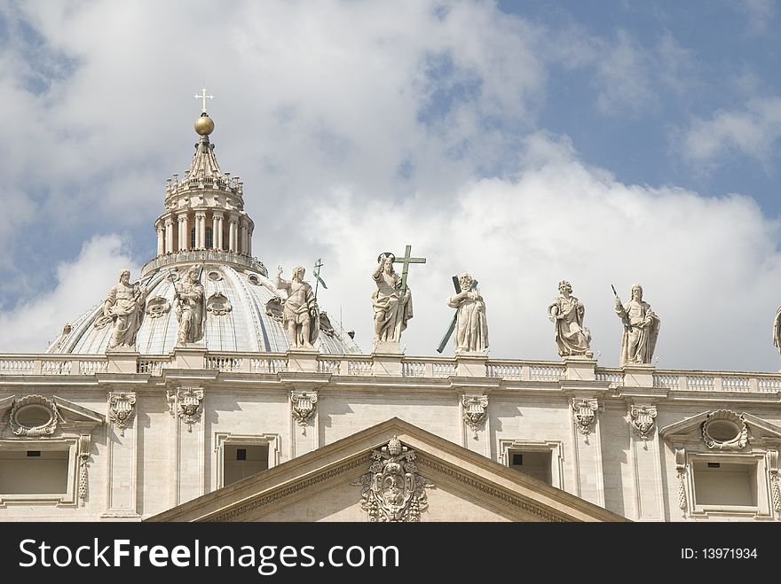 Statures of Jesus and apostles at the Basilica of Saint Peter