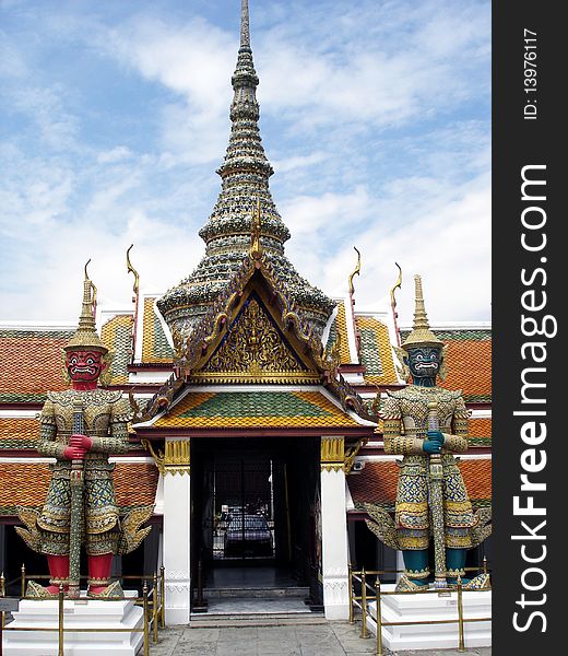 Lavishly decorated pagoda in Bangkok, Thailand