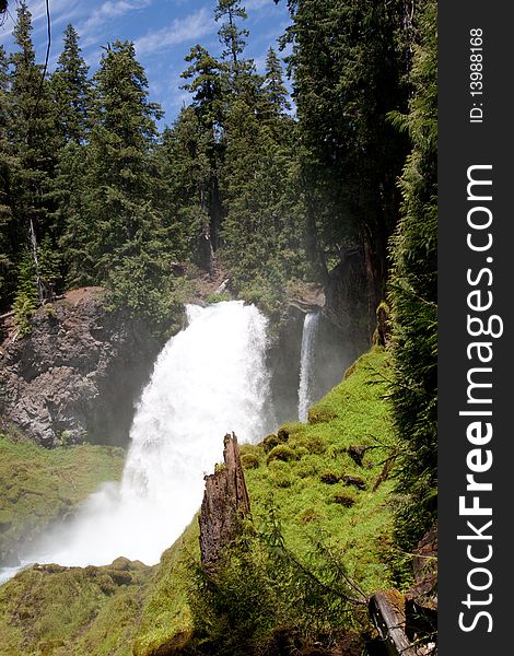 Sahalie falls in Oregon USA
