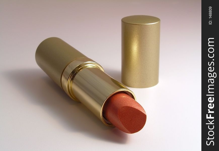 Photo of lipstick. Large depth of field