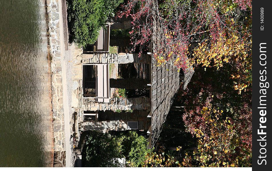 A gazebo in the fall