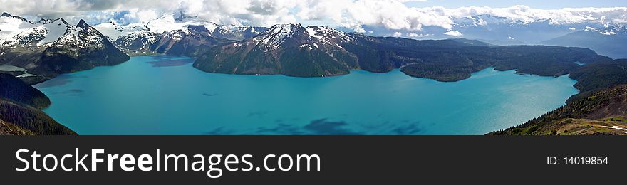 300 degree panorama bird view of Garibaldi lake. 300 degree panorama bird view of Garibaldi lake.