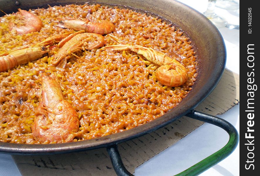 Close up view of the Valencian Authentic shellfish paella