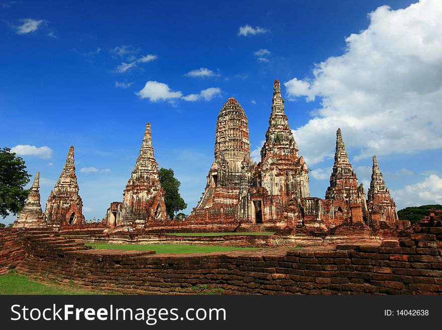 The important and beautiful temple of Ayuddhaya, the capital of Thailand about 400 years ago. Now, this is the one of historic buildings of Thailand. The important and beautiful temple of Ayuddhaya, the capital of Thailand about 400 years ago. Now, this is the one of historic buildings of Thailand.