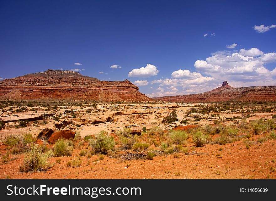 Rock formations near Glen canyon recreation area